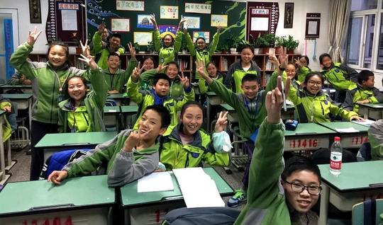 龙泉好学校丨东安湖畔的校园到底咋样?走，经开区实验中学看看!