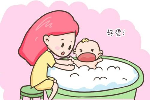 3个月宝宝洗澡多少度水温合适