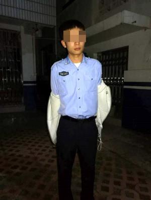 男子假冒民警"督察"被揭穿声称自媒体人搜集素材写作