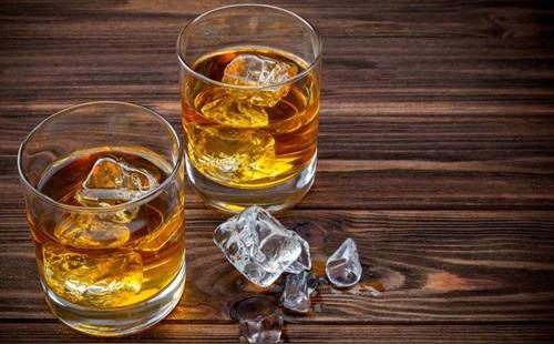 白兰地正确喝法白兰地怎么喝白兰地的喝法