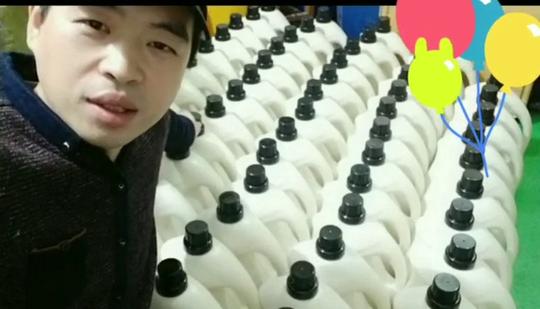小伙创业自产洗衣液，收入比上我上班强