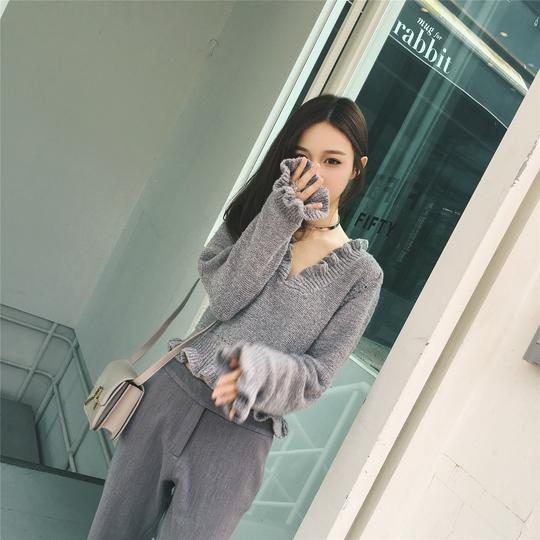 【钱夫人】chinstudio定制秋冬季新款v领灰色针织套头毛衣女短款