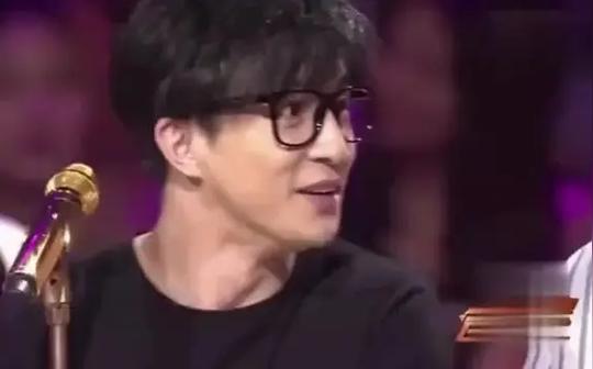 小男孩模仿薛之谦唱歌，薛之谦本人都听懵了!