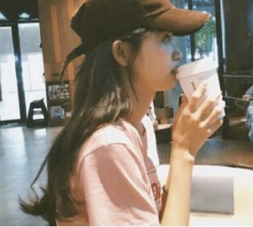 [抖音最火的英文歌]抖音很火的心情说说图片大全:生活