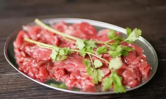 这家羊庄一年只做6个月生意?羊肉无骚味!再不吃就要等半年了!