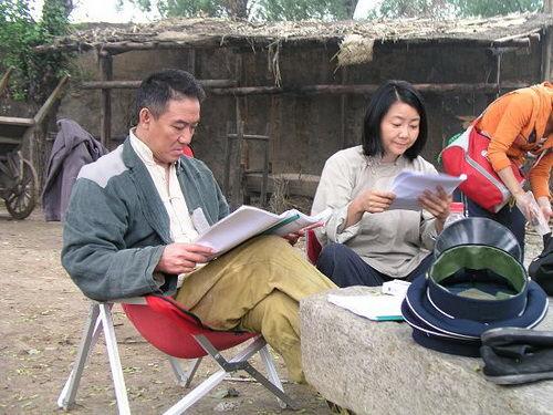 李幼斌萨日娜夫妻同心带《沧海》再闯央视