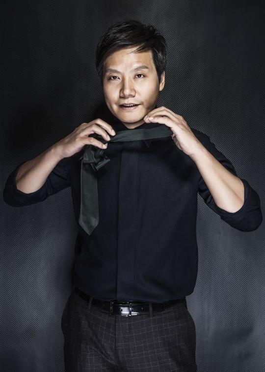 天使投资人雷军第一次真正创业,豪华团队,高调亮相.