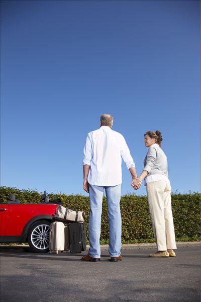 伴侣_握手_汽车_图片大全—全景创意图库（quanjing.com）中国领先的正版图片视频素材网站