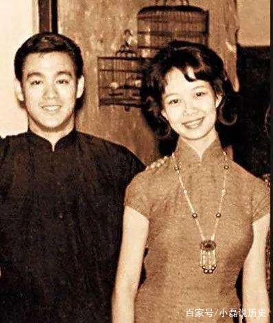 对于李小龙,成龙这样评价:如果他活着,就不会有我了