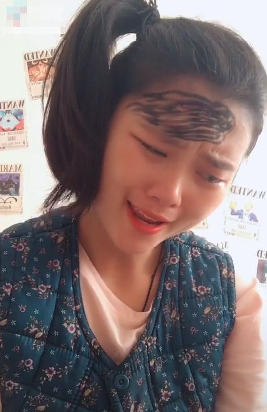 抖音上的楚雨荨们:她像楚雨荨,她像郑爽,她却像荨麻疹