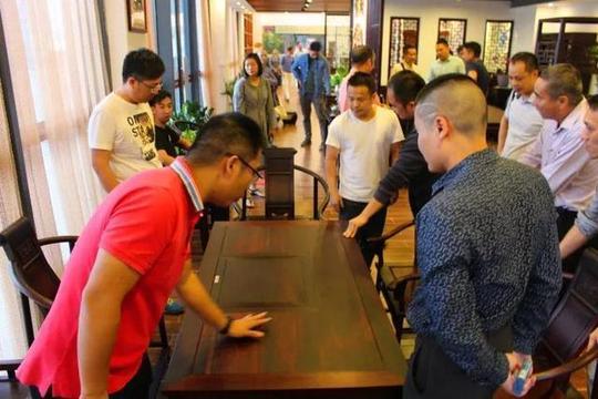 开平青年企业家到江山多骄交流创业投资心得