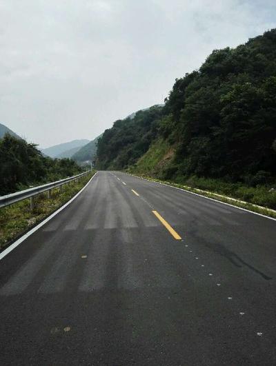 壁纸道路风景高速高速公路公路桌面400_533竖版竖屏手机