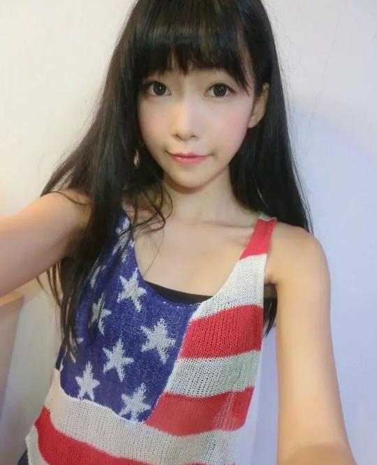 搞笑正文女朋友都这个样了你竟然还玩枪小姐姐,你坐的这么高不冷