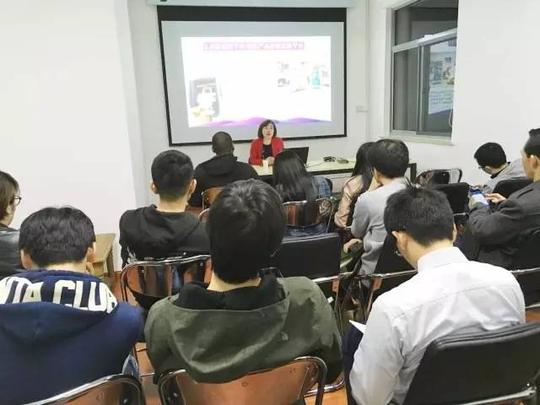 实训基地走进复旦大学创新创业学院,为复旦学子开展政策培训