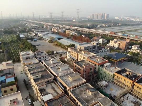 新村航拍现在,就跟着房产君一起来看看,恒大在南沙参与,洽谈的旧村