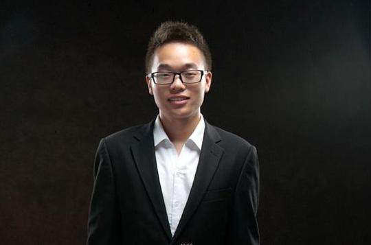 90后理工男苏超超定制t恤年销千万元