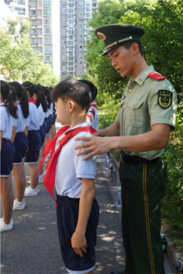 暑假快结束了