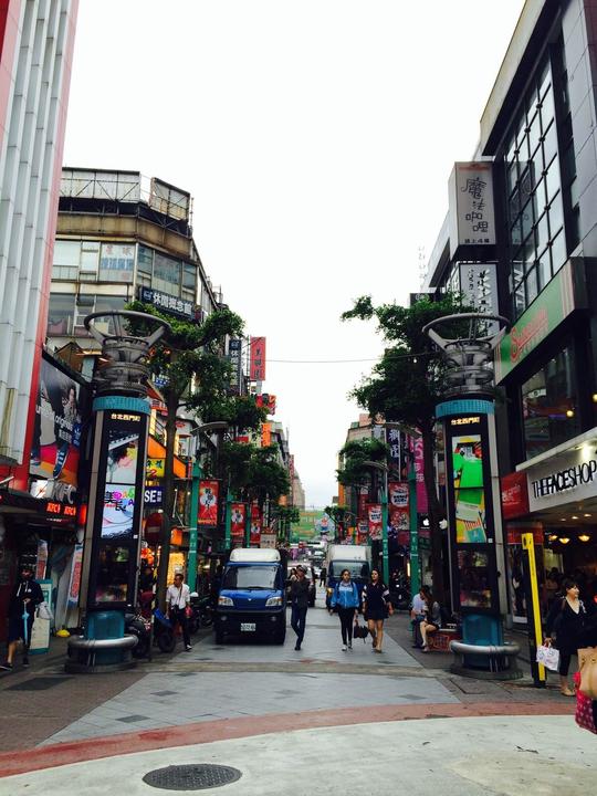 步行街街道街景商业街1200_1600竖版竖屏