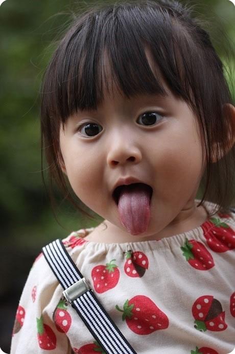 萌男萌女小孩子图片素材_澎湃的小心情—qq空间素材
