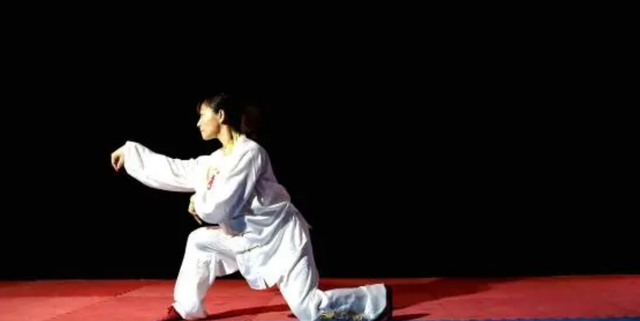 宝宝身上搓出来的黑刺是什么