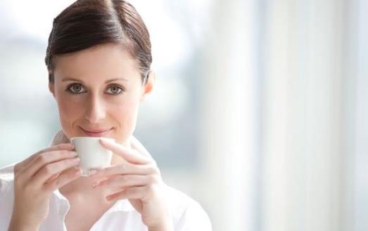 产后喝红糖水好吗