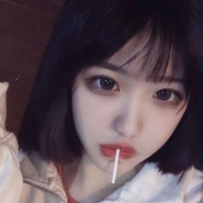 女头16:婷婷好乖ouo拿图点赞评论,女生,可爱,时尚,快手