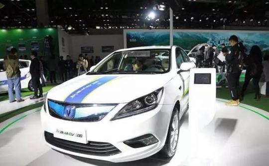 深度|斥资千亿进军新能源汽车,"第三次创业"能否助力