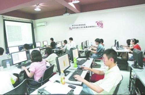 金牛区打造一园多点青年大学生创业网络_创