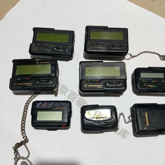 老物件90年代老bb机bp机传呼机民俗怀旧装饰道具拍摄