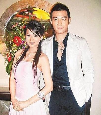 罗启仁:前香港功夫女星李赛凤的老公罗启仁在生意失败后便和老婆离
