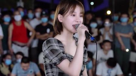 特别喜欢的歌曲终于派上用场了.婚礼特别完美