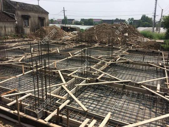 晒晒农村新房,和弟弟60万建3层双拼,接下来几年努力赚钱搞装修