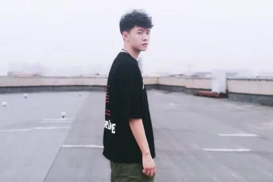 2018年快手上最火的4首伤感音乐,非常催泪,第1首火遍全