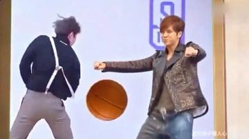 罗志祥玩游戏的表情包