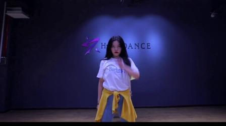 1202年会舞蹈音乐串烧简单易学的年会创意节目视频抖音热门歌曲合集网红舞