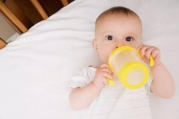 纯母乳喂养多久最好?