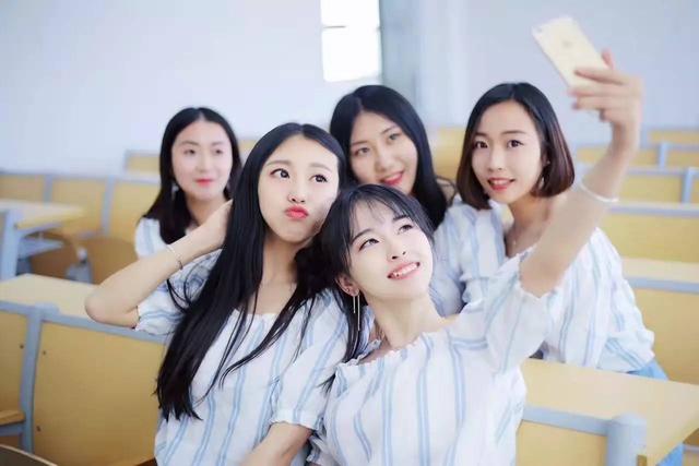 大学生应该如何度过大学生活