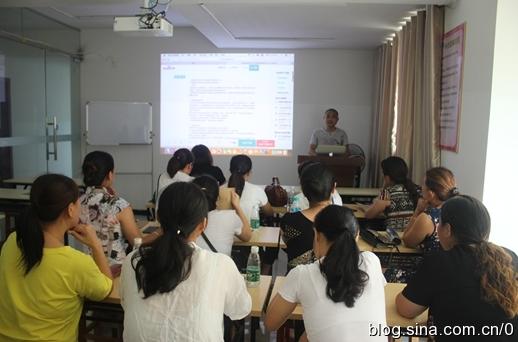 江西省万年县举办妇女创业就业母婴护理(月嫂)培训班