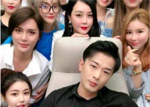 被抖音婉拒，公开吐槽快手被封号，狂妄至极的辛巴该何去何从?