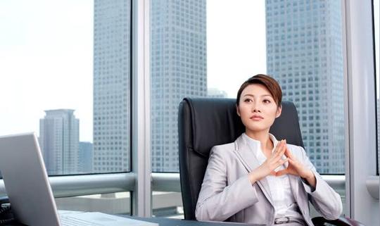 女德班真的有人信?别搞笑了,都是情感失败的女人们去找伴的