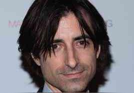 诺亚·鲍姆巴赫 