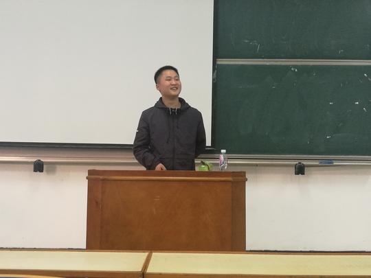 清楚定位,不断锻炼自己——2011级学长伍建创业心得