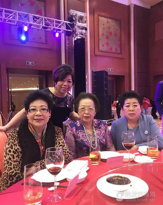 2017中国百杰女性创业高峰论坛,美业女企业家叶惠敏入选中国十大杰出