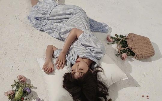 【李艺彤】在直播中唱了一小段《愿い~あの顷のキミへ~》