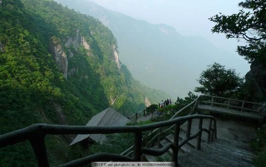 武功山高山草甸白云日出壮观云海天上草原山水风景自然景观