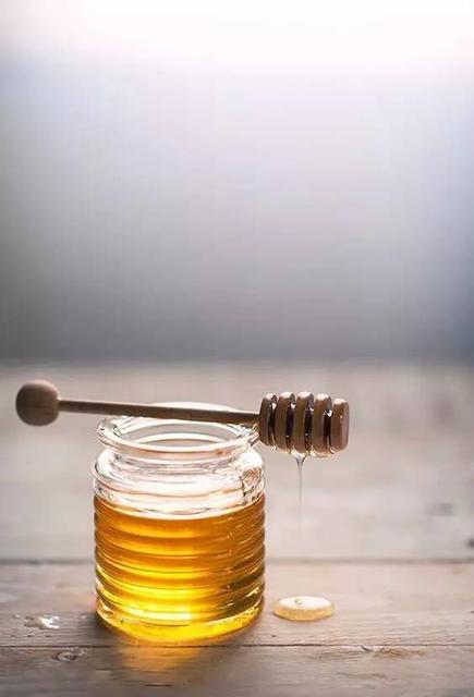 小苏打洗头好吗