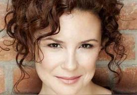 安吉拉·贝夏拉