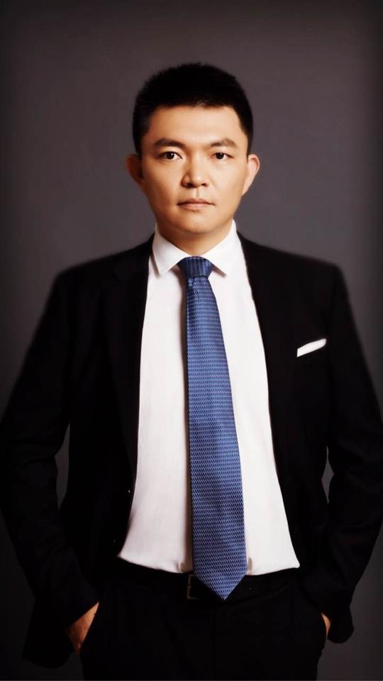 前阿里巴巴“瓦力超级大脑”技术负责人刘智勇:离职创业，做出大学园区快递机器人