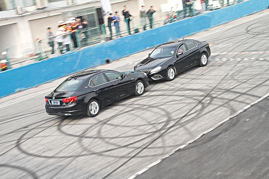 汽车_图片大全—全景创意图库（quanjing.com）中国领先的正版图片视频素材网站