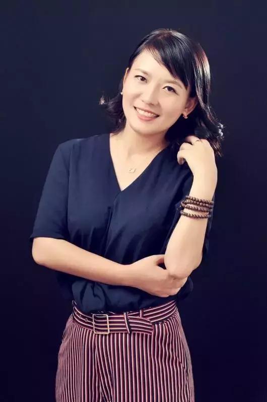 游宜宾风云人物,独自创业的80后宜宾女孩陈文祎